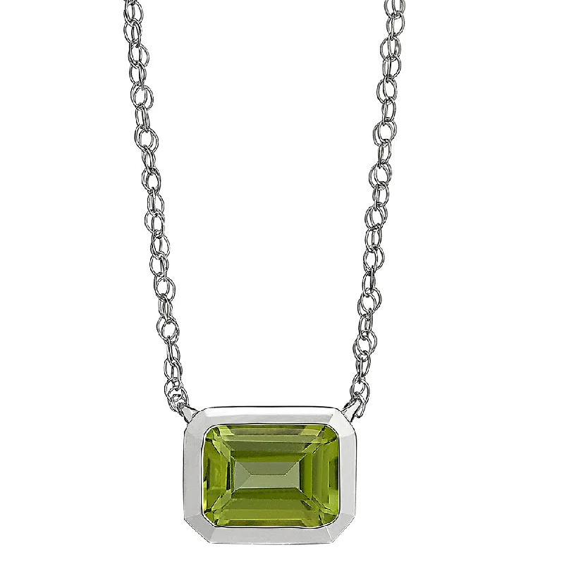 Vivid gem necklaces-Modern Bezel Set Emerald Cut Peridot Necklace