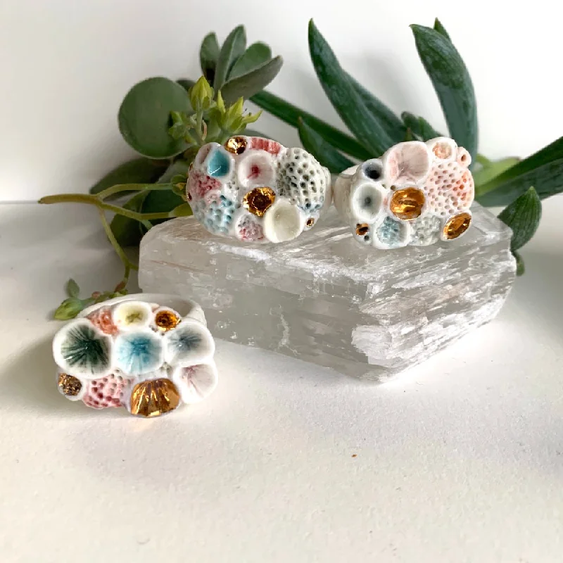 Strong clasp rings-Choose a size, one watercolour porcelain ‘rock coral’ ring