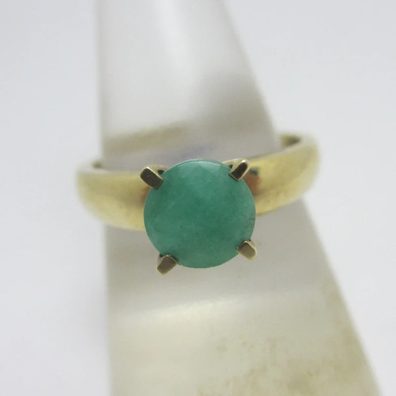 Multi-stone rings-Solitaire Emerald in 9k Gold Ring Vintage c1980