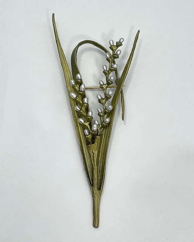 Rice Brooch