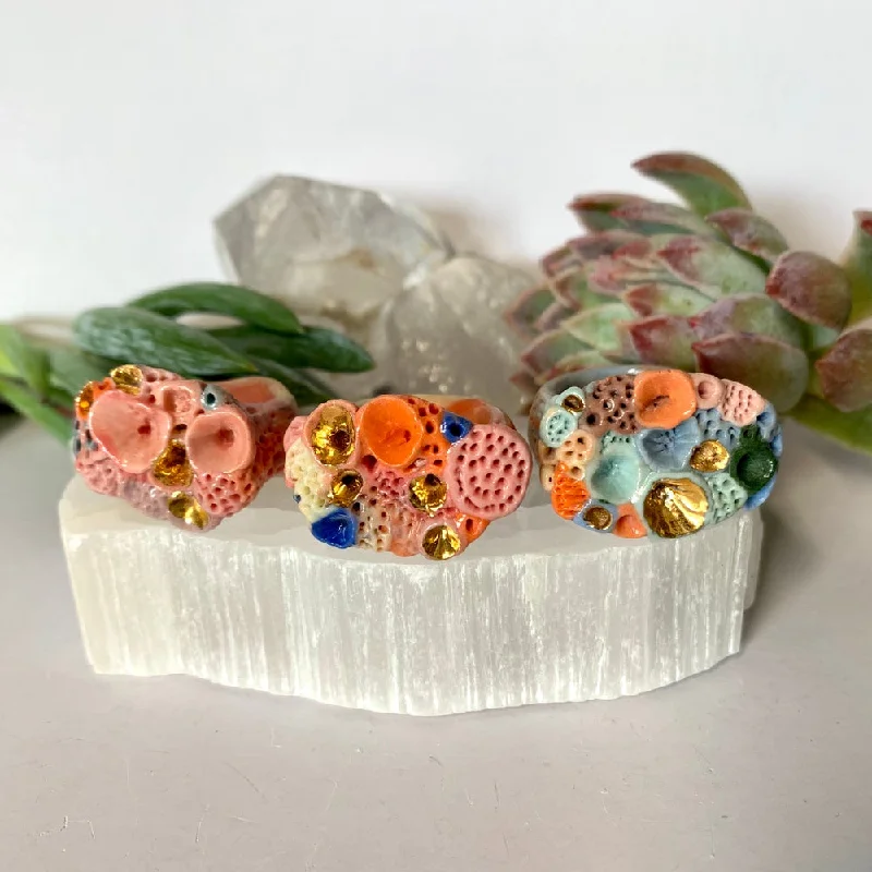 Half crescent rings-One coloured ‘rock coral’ porcelain ring