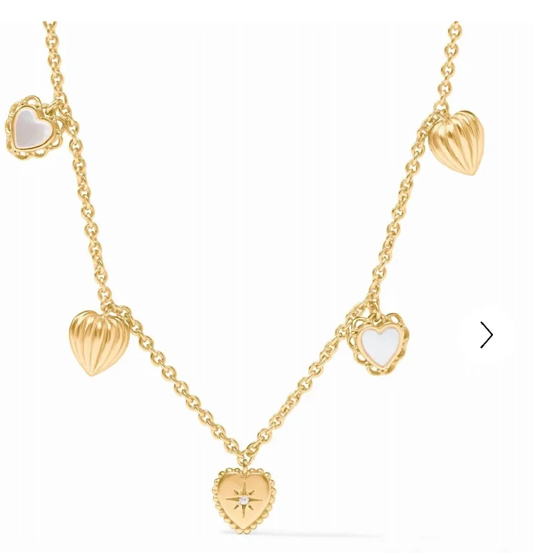 Woven knot necklaces-Heart Delicate Charm Necklace In Gold