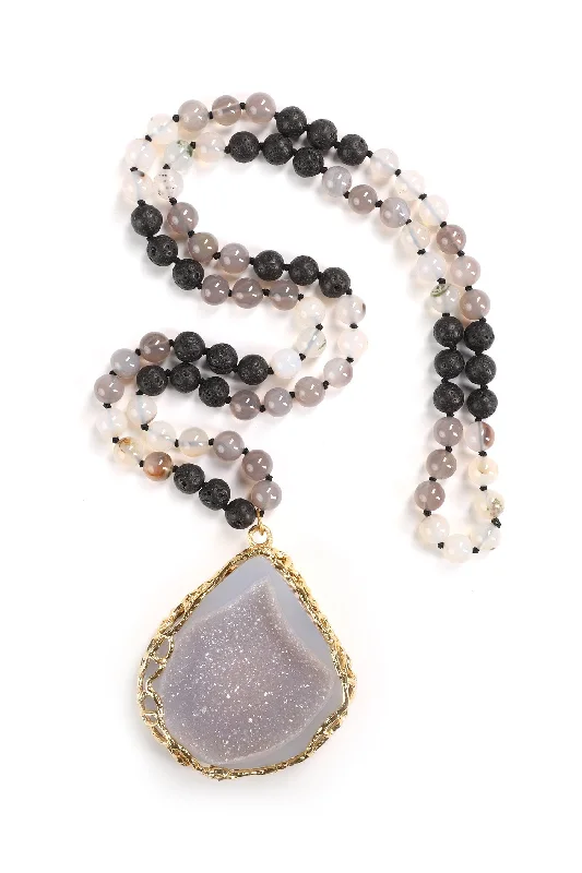 Cosmic charm necklaces-Amara Pendant Necklace