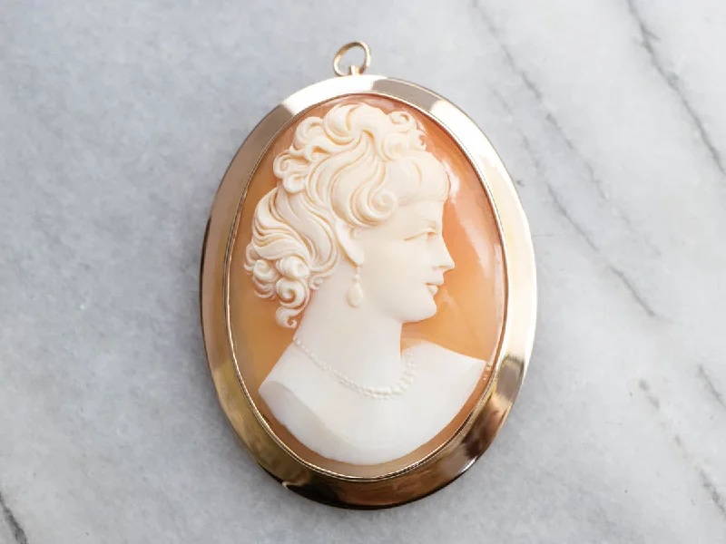 Large Vintage Cameo Brooch or Pendant