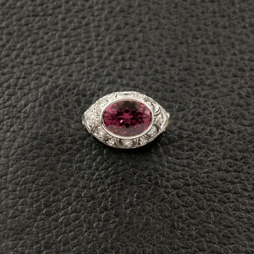 Lily rings-Oval Garnet Estate Ring